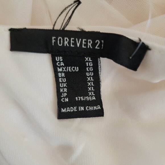 Forever 21 Women’s White Layered Mini Skirt Size XL– Flowy Boho Style - Picture 3 of 4